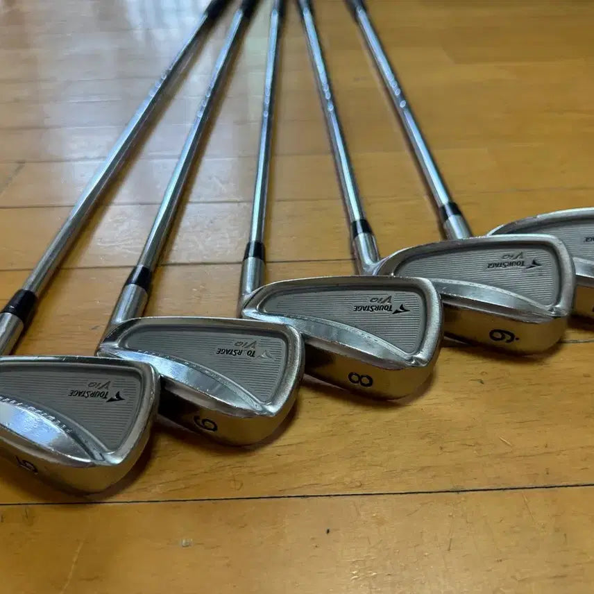 [BUNJANG] TourStage Iron Set (5, 6, 8, 9, P) with Ping Putter / 투어스테이지 아이언 5,6,8,9,p / 핑 퍼터