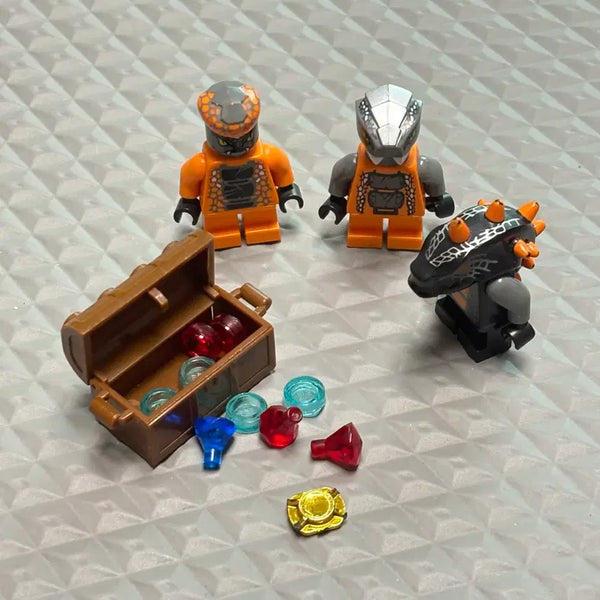 [BUNJANG] LEGO Ninjago Snake, Chokun, Vitar & Treasure Chest Bundle Set / 레고 닌자고 스나이크 & 초쿤 & 바이타 &보물상자 일괄