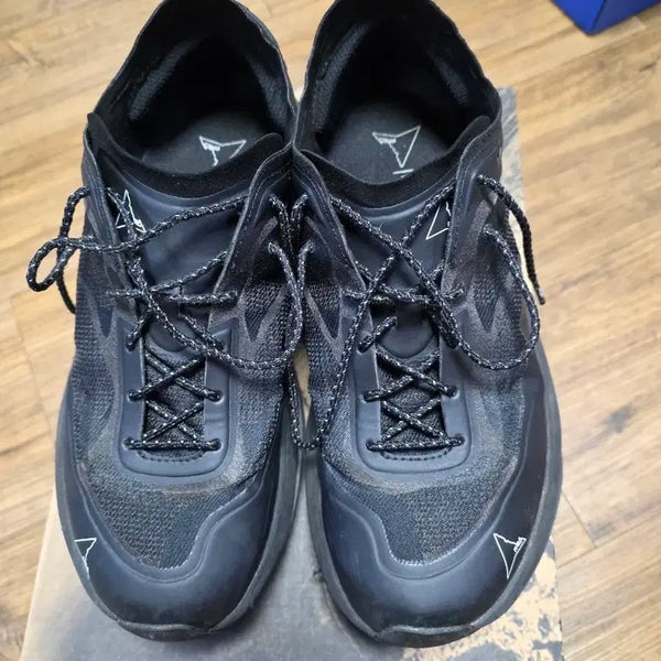 [BUNJANG] Roa 42 Black Vibram Sole Sneakers / 로아 셀라 블랙 42사이즈