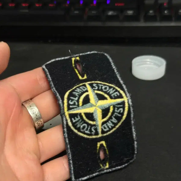 [BUNJANG] Stone Island White Frost Badge / 스톤아일랜드 화이트 프로스트 와펜