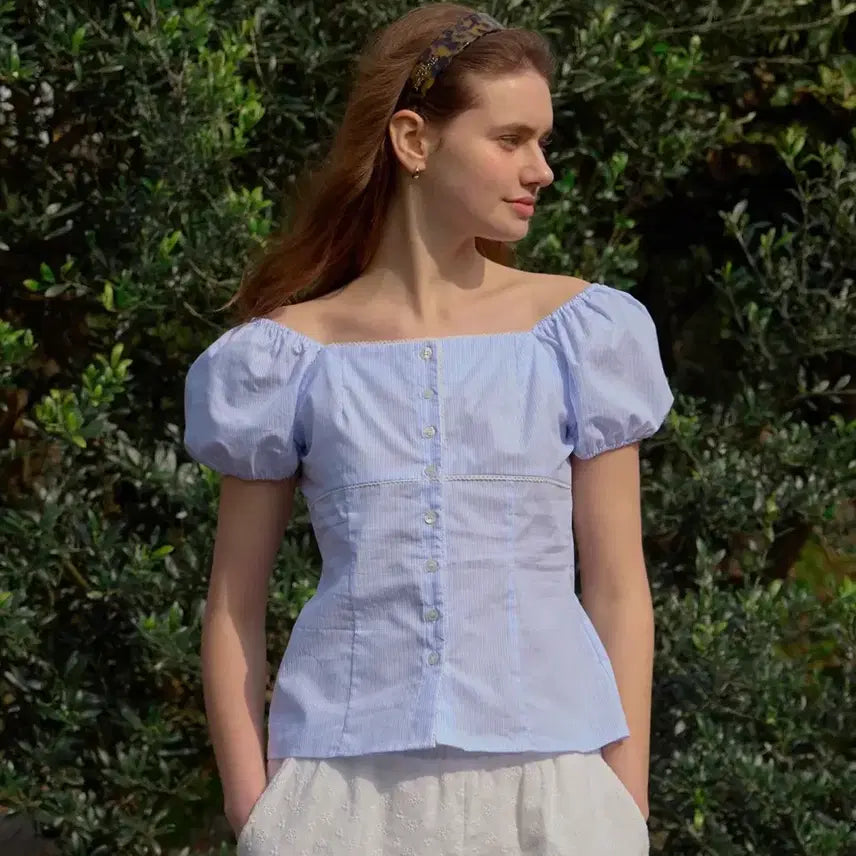 [BUNJANG] Letter From Moon Rosie Lace Puff Blouse Sky Blue / 레터프롬문 로지 레이스 퍼프 블라우스 스카이블루