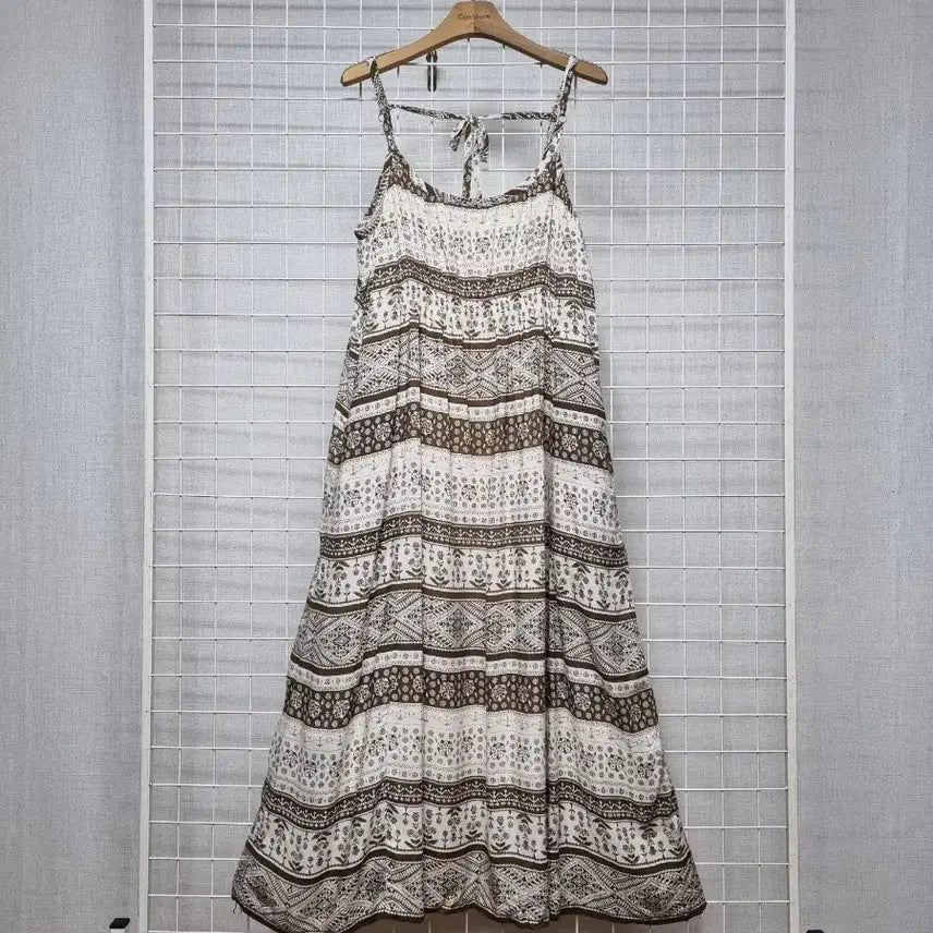 [BUNJANG] Thursday Island Resort Wear Dress / 써스데이아일랜드 피서룩 휴양지룩 원피스 (새상품급)