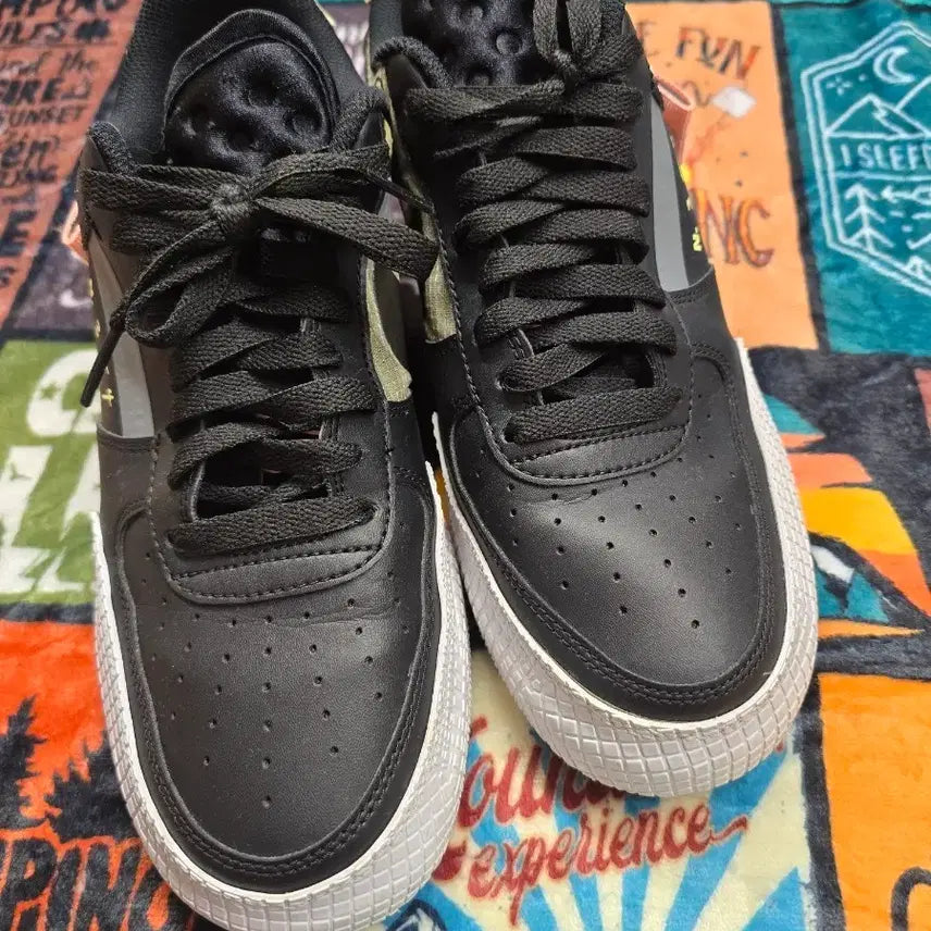 [BUNJANG] Nike Air Force 1 Black Camo Sneakers / 나이키 에어포스 1 블랙 카모 스니커즈