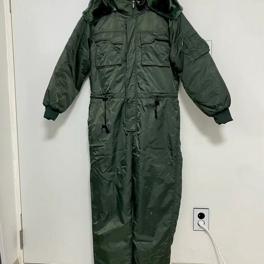 [BUNJANG] Lined Workwear Jumpsuit Size M / 털안감 작업복