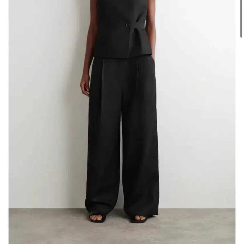 [BUNJANG] COS Relaxed Linen Blend Wide Leg Trousers / 코스 릴랙스드 리넨 블렌드 와이드 레그 트라우저