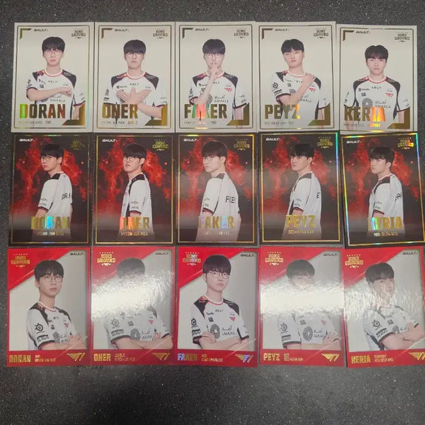 [BUNJANG] T1 Faker Bault Rare Trading Card / T1 홈그 bault 레어 트레이딩 카드