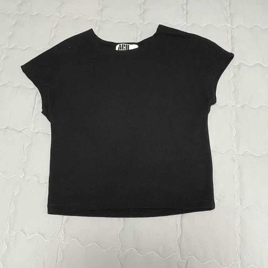 [BUNJANG] Black Up Cap Sleeve T-Shirt / 블랙업 캡소매 티셔츠