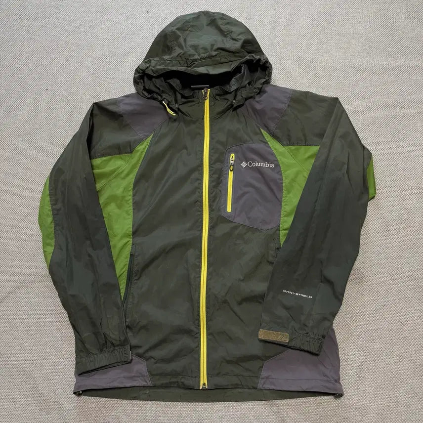 [BUNJANG] Columbia Omni-Shield Color-Block Lightweight Windbreaker Jacket / 컬럼비아 옴니쉴드 배색 경량 바람막이 자켓