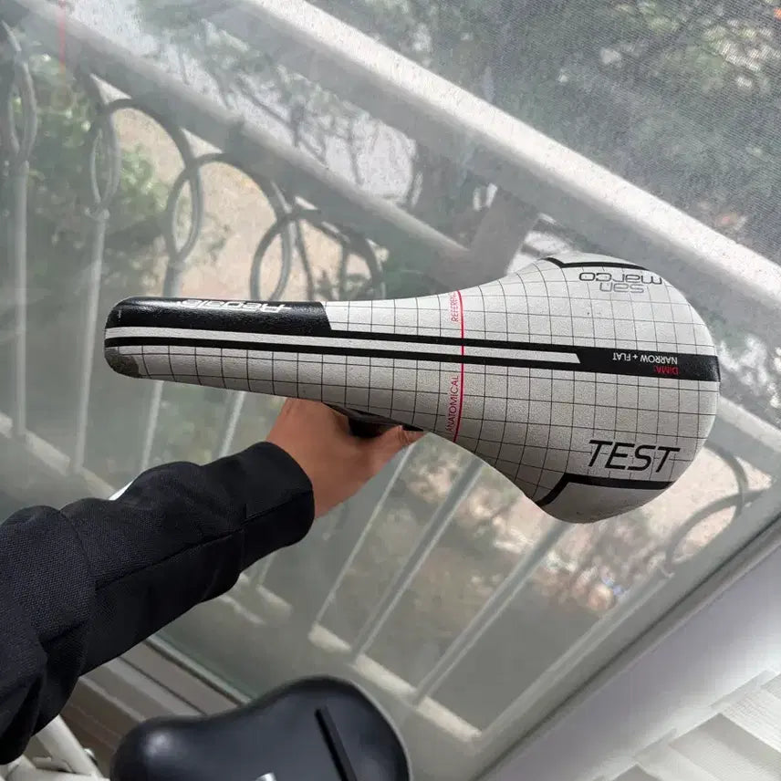 [BUNJANG] Selle San Marco Ride Away Saddle Set / 산마르코 라이더스웨이 안장 셋