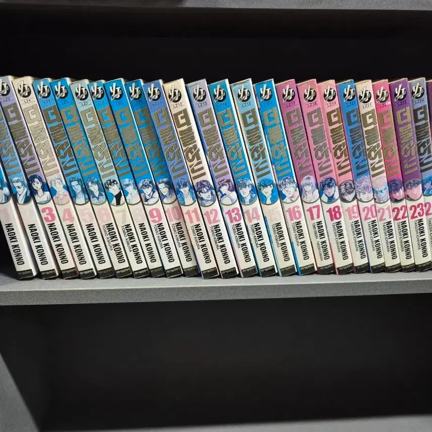 [BUNJANG] Double Hard Manga Volumes 1-27 (Excluding Volume 25) / 더블하드1~27편(25편 빠짐)  실사진 추천작