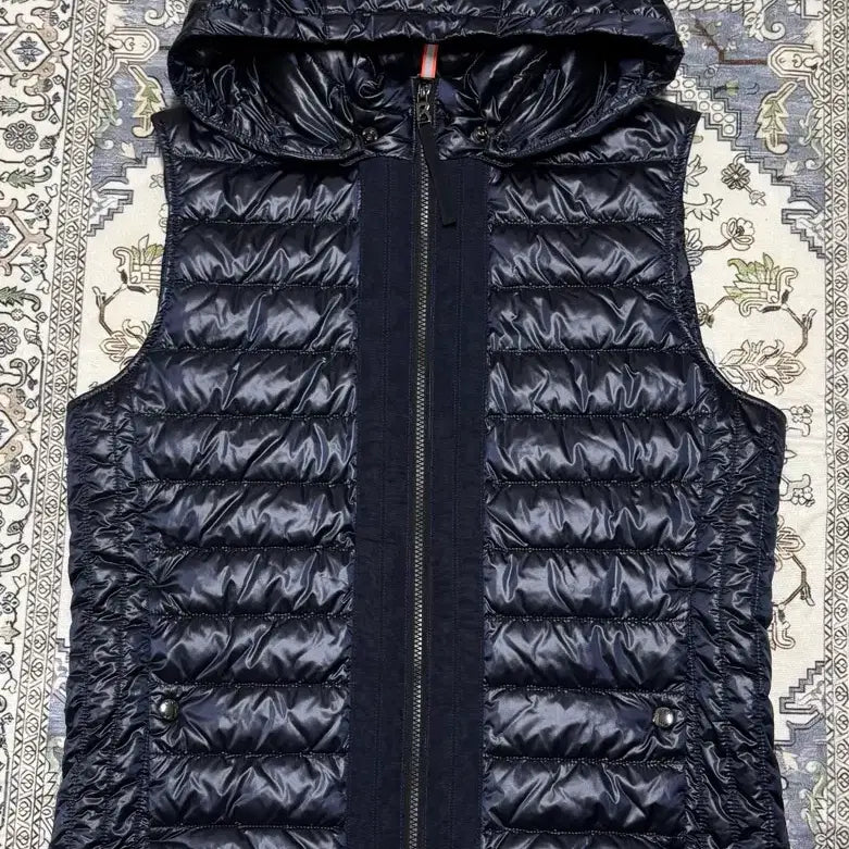 [BUNJANG] Bogner Lightweight Padded Vest Navy M / 보그너 경량패딩 조끼 네이비 M