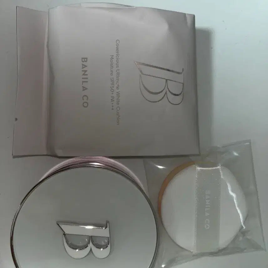[BUNJANG] Banila Co. Cushion (21 Ivory) with Refill and Puff / 바닐라코 쿠션21호 판매합니다!