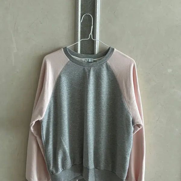[BUNJANG] MUTECREME Colorblock Sweatshirt Pink / 뮤트크레메 토스트 배색 맨투맨 핑크