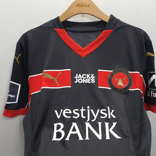 [BUNJANG] FC Midtjylland 24/25 Home Lee Han-beom Jersey (Size M) / 24 25 미트윌란 홈 이한범 유니폼 M사이즈 (가로55 세로69)