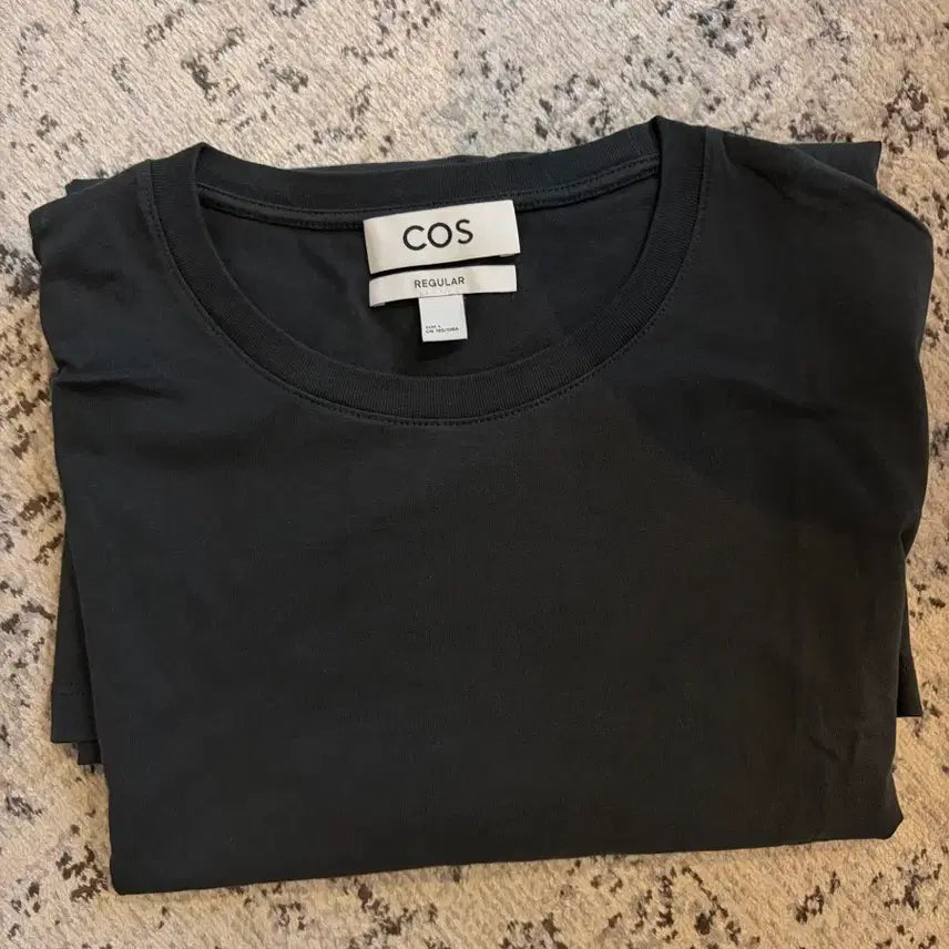 [BUNJANG] COS Regular Fit T-Shirt Dark Khaki L / 코스 레귤러핏 티셔츠 다크카키 L