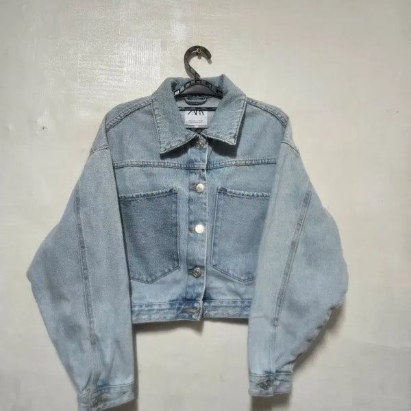 [BUNJANG] Zara Light Wash Cropped Denim Jacket S / 자라 연청 크롭 데님 자켓 S