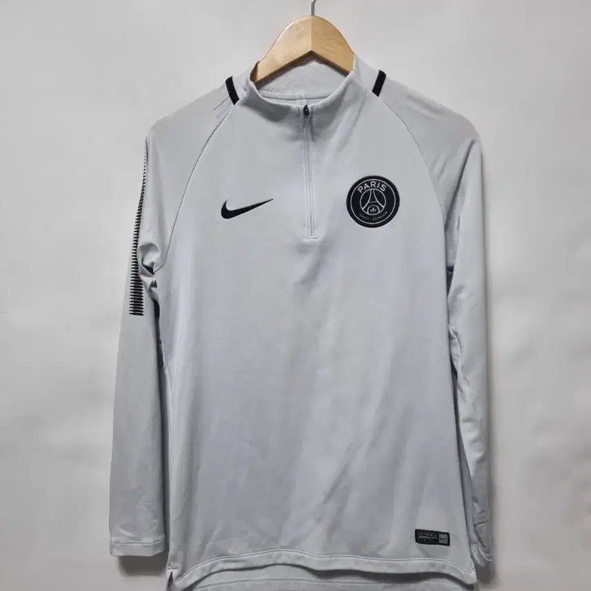 [BUNJANG] Nike Paris Saint-Germain Half-Zip Pullover Size 95 / 나이키 파리생제르망 반집업 95