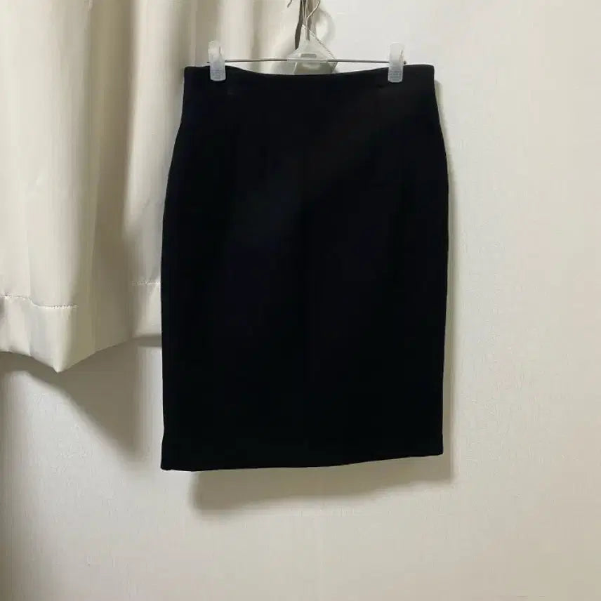 [BUNJANG] Black Skirt (Size M) / 블랙 스커트