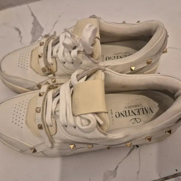 [BUNJANG] Valentino Rockstud Sneakers White / 발렌티노 락스터드 스니커즈 화이트