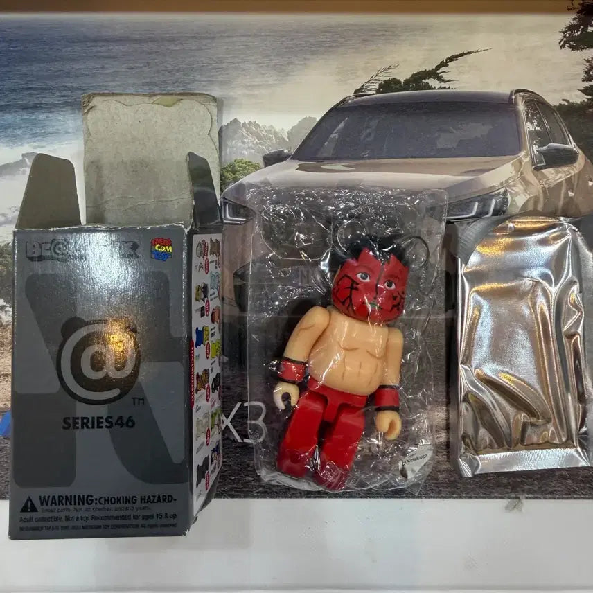 [BUNJANG] Bearbrick Series 46 Artist Unsealed Original Box / 베어브릭 판매합니다