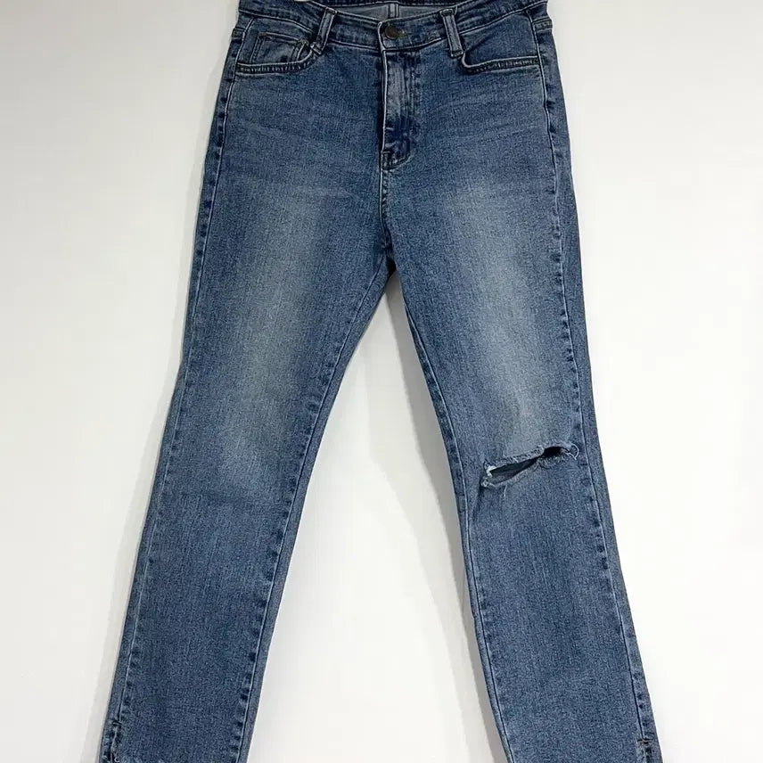 [BUNJANG] Vanake Straight Leg Jeans Size M / VANAKE 반에이크 트임 청바지 허리둘레73 사이즈M