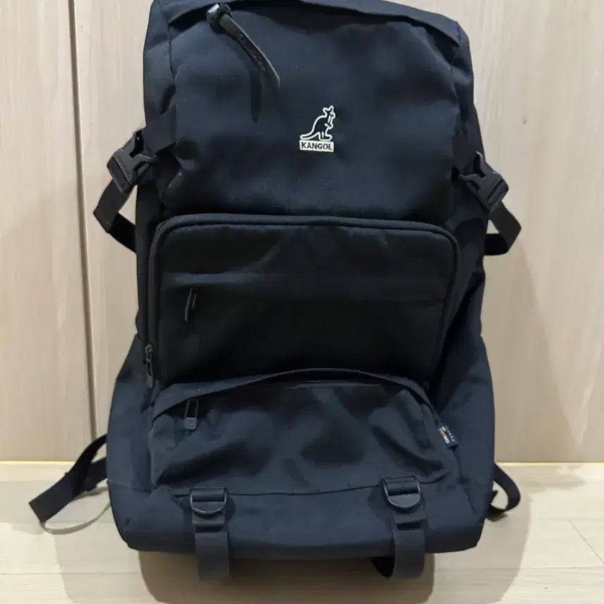 [BUNJANG] Kangol Big Backpack Bag / 캉골 빅 백팩 가방