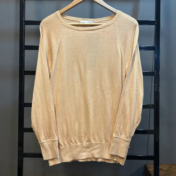 [BUNJANG] THE AtG Beige Round Neck Knit / [100]  새상품 디에이티지 베이지 라운드넥 니트 2.5