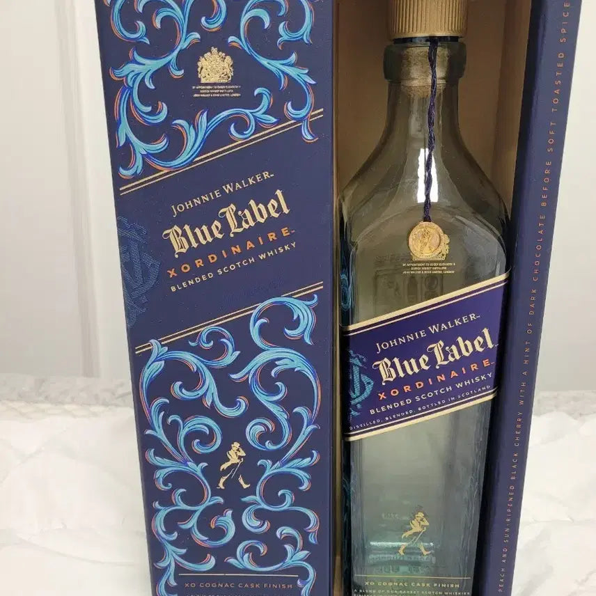 [BUNJANG] Johnnie Walker Blue Label X ORDINARY Cognac Cask Finish Empty Bottle with Exclusive Case / 조니워커 블루라벨 엑스오디네어 공병 + 전용케이스
