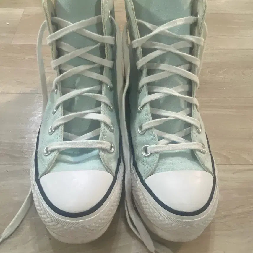 [BUNJANG] Converse High Top Sky Blue Sneakers / 컨버스 하이탑 하늘색