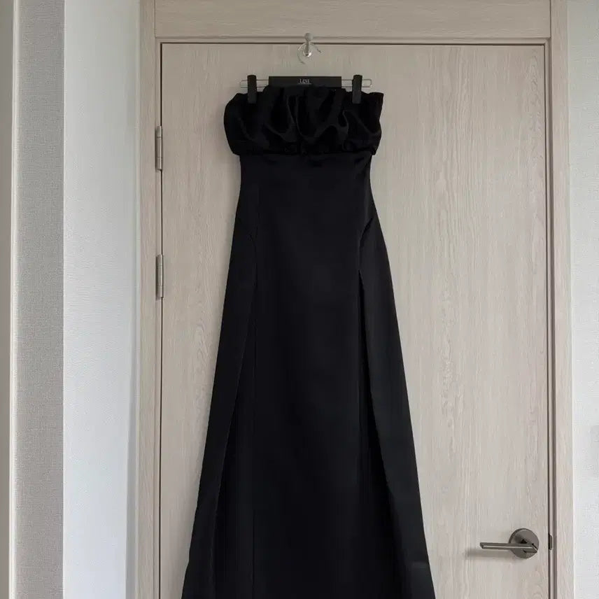[BUNJANG] LE A Cloud Tube Top Dress Black / 르에 lea cloud tube top dress 블랙