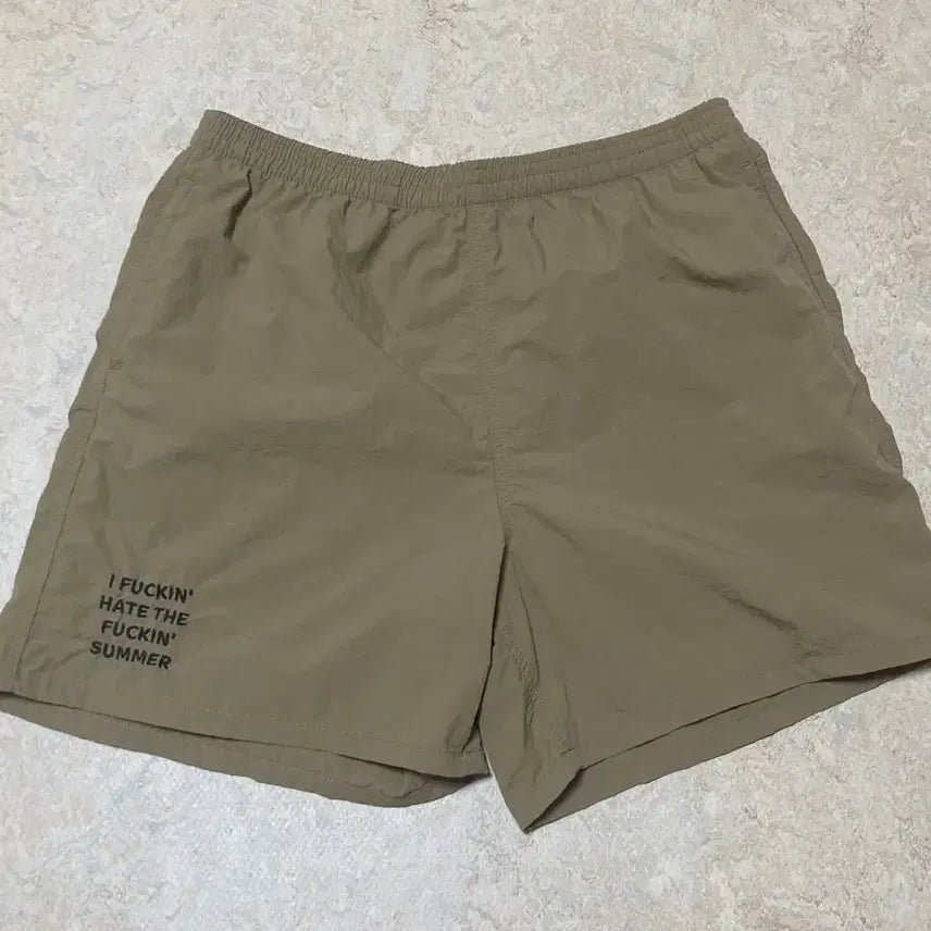 [BUNJANG] Mad Mouse Comic Coyote Nylon Shorts (M) / Mad Mouse Comic 나일론 반바지 코요테 M