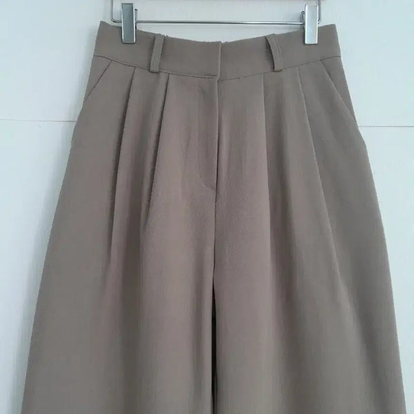 [BUNJANG] Beige Pin-tuck Wide Pants / 베이지핀턱와이드팬츠