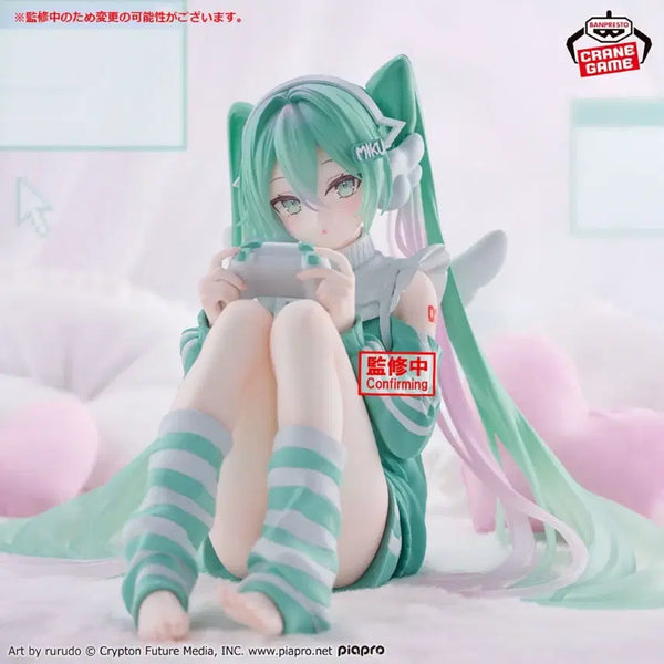[BUNJANG] Holiday Memories Miku Figure (Sealed) / 배송비포함)미개봉 홀리데이 메모리즈 미쿠 피규어