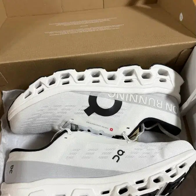 [BUNJANG] On Running Cloudmonster 3 Shoes (280mm) / 온러닝 클라우드몬스터3 280