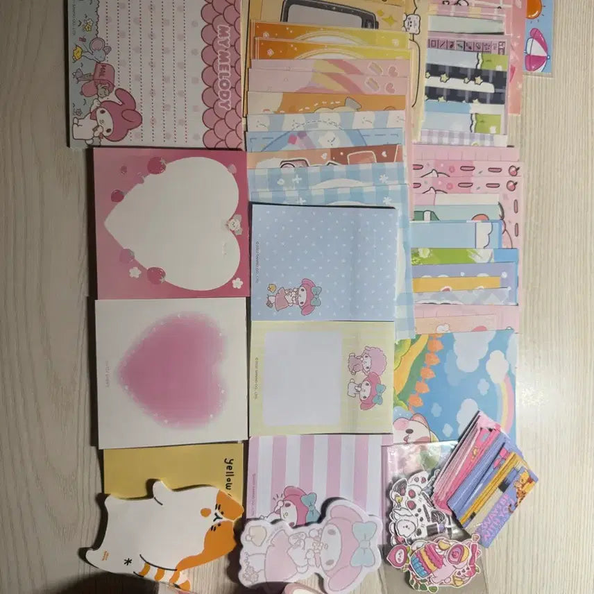 [BUNJANG] Random Memo Pad and Stickers Bundle / 랜덤 메모지 판매