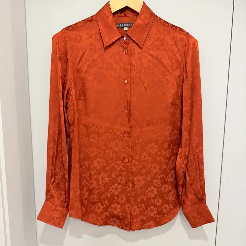 [BUNJANG] ALEXACHUNG Silk Floral Jacquard Blouse / 알렉사청 (ALEXACHUNG) 실크 블라우스 플로럴 자카르패턴 38