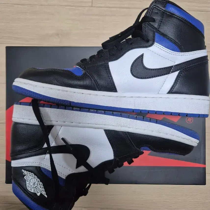 [BUNJANG] Air Jordan 1 Retro High OG Royal Toe 265 / 조던 1 레트로 하이 OG 로얄토 265