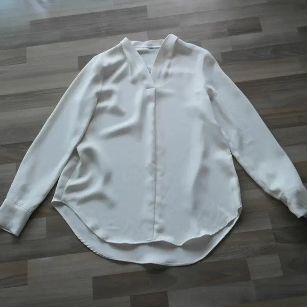 [BUNJANG] Luxury Blouse - Size 55 - Like New Condition / 럭셔리블라우스/55사이즈/새제품수준
