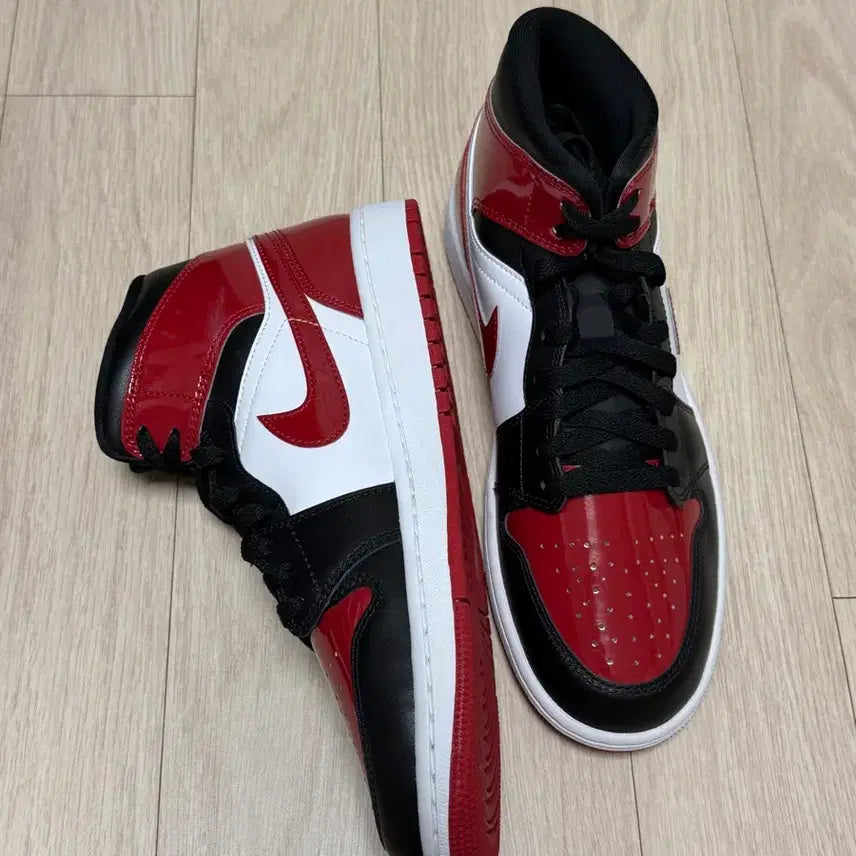 [BUNJANG] Nike Jordan 1 Mid SE Black White / 나이키 조던 1 미드 se 블랙 화이트