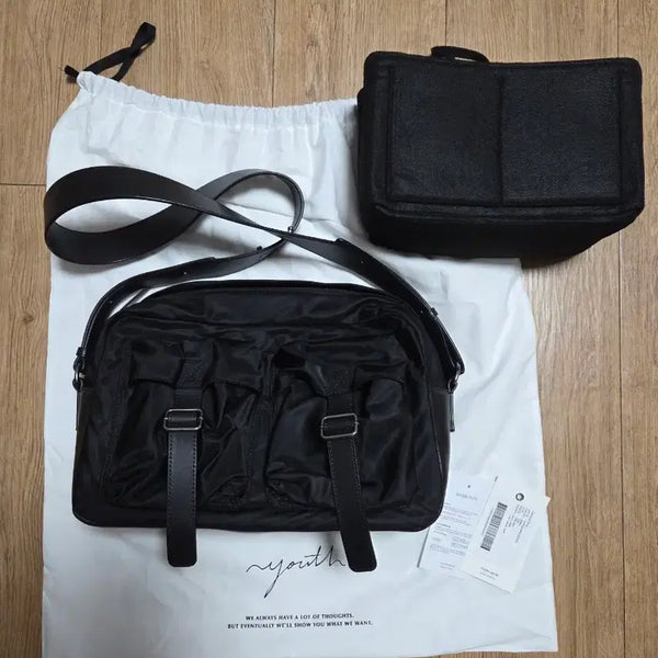 [BUNJANG] YSL Camera Bag / 유스 카메라백