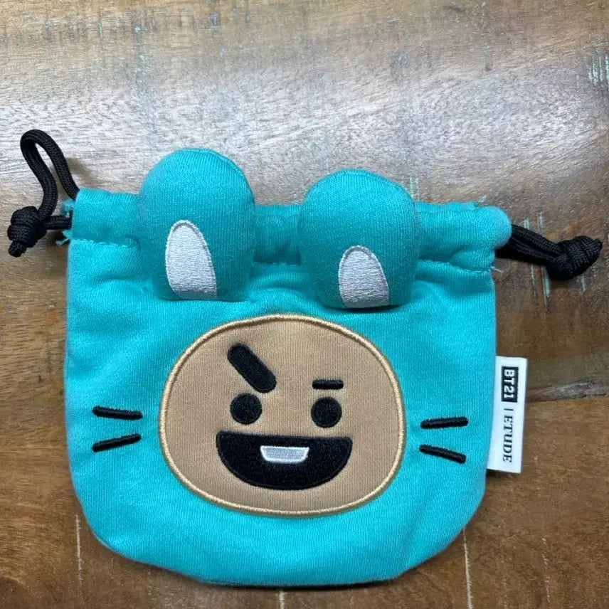 [BUNJANG] BT21 x Etude House Pouch / BT21 에뛰드 파우치