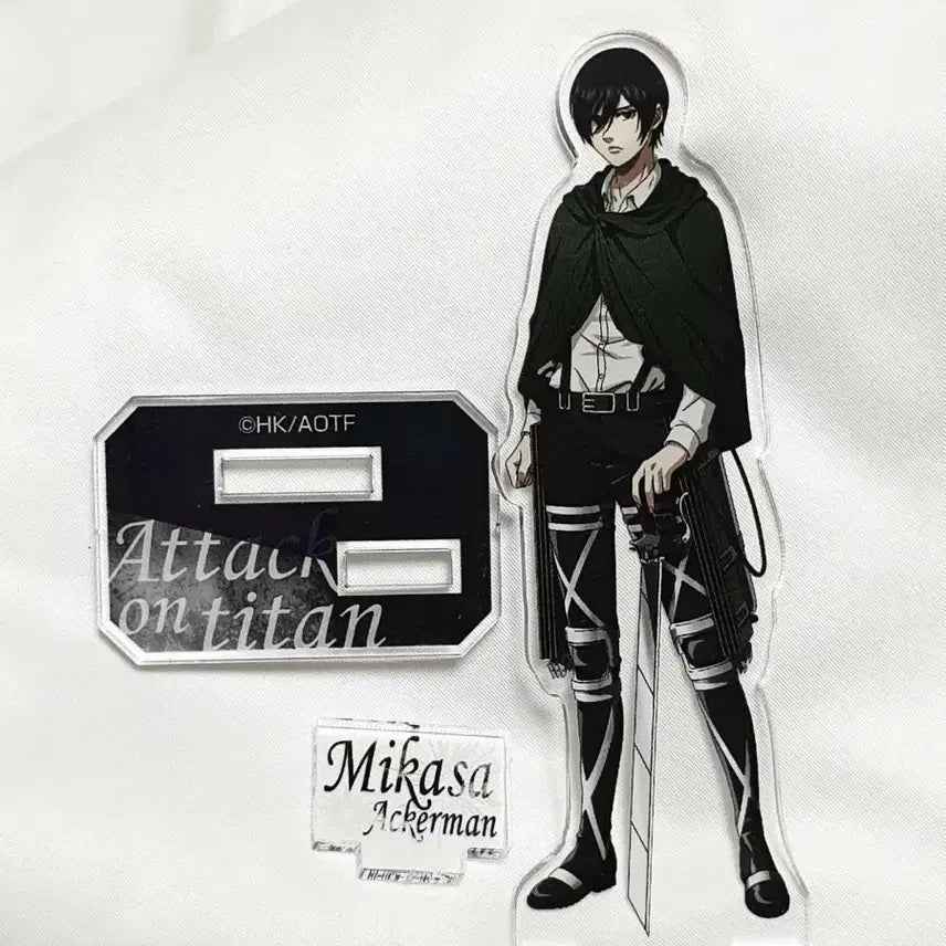 [BUNJANG] Attack on Titan Mikasa Ackerman Acrylic Stand / 진격의 거인 미카사 아커만 아크릴 스탠드