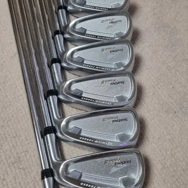 [BUNJANG] TourStage V300 2nd Gen 9-Iron Set / 투어스테이지 V300 2세대 9아이언