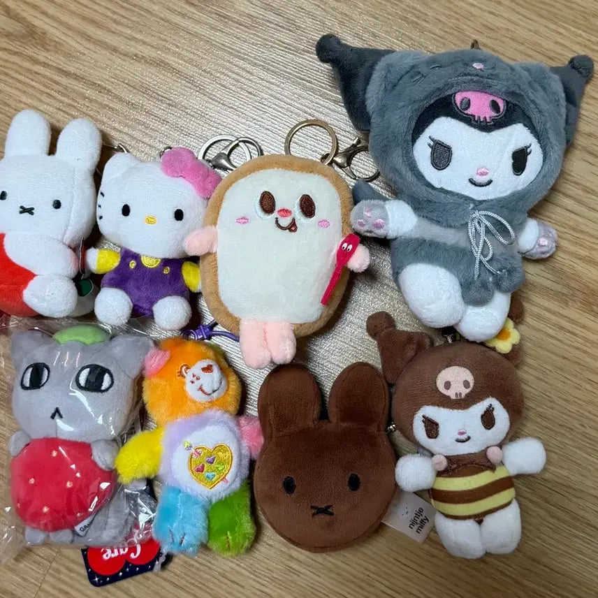 [BUNJANG] Character Keyring Set (7 Types) / 캐릭터 키링 7종