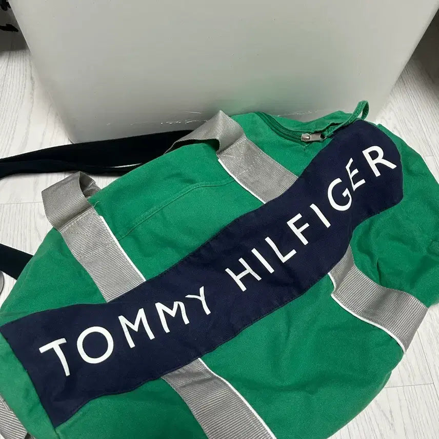 [BUNJANG] Tommy Hilfiger Duffle Bag Green / 타미힐피거 더플백그린