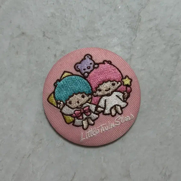[BUNJANG] Little Twin Stars Embroidered Pin Badge / 리틀트윈스타 자수 핀뱃지