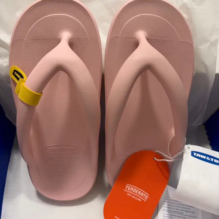 [BUNJANG] Tonymoly Ttori Sandals Pink 240 / (새상품) 토앤토 쪼리 핑크 240