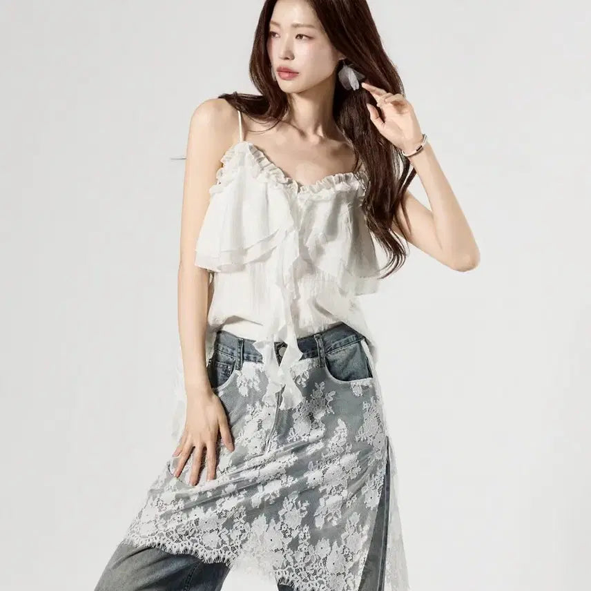 [BUNJANG] DINT White Lace Sleeveless Top / 딘트 화이트 레이스 나시