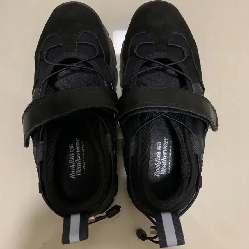 [BUNJANG] Rockfish Weatherwear Black Velcro Sneakers / 락피쉬 웨더웨어 블랙 벨크로 스니커즈 230