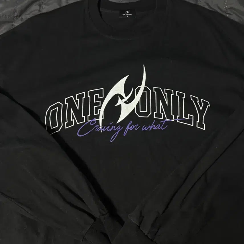 [BUNJANG] Nupie ONE ONLY Long Sleeve T-Shirt Black Size 2 / 누파이 ONE ONLY 긴팔 티셔츠 블랙 2사이즈